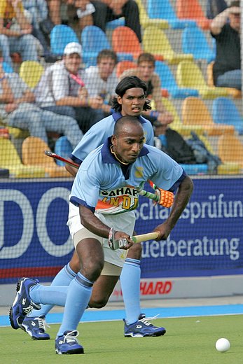 © Herbert Bohlscheid  www.sportfoto.tv und Wolfgang Quednau  www.hockeyimage.net