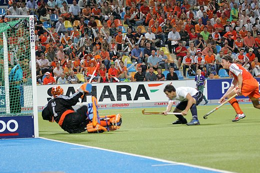 © Herbert Bohlscheid (www.sportfoto.tv) / Wolfgang Quednau (www.hockeyimage.net)