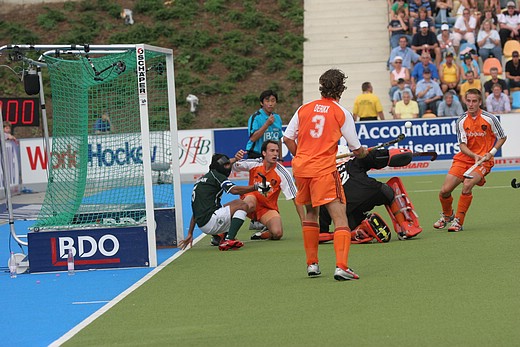 © Herbert Bohlscheid (www.sportfoto.tv) / Wolfgang Quednau (www.hockeyimage.net)