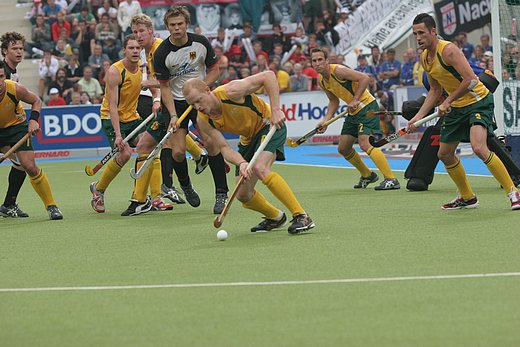 © Herbert Bohlscheid (www.sportfoto.tv) / Wolfgang Quednau (www.hockeyimage.net)